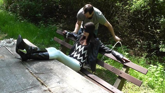 Nadine first time tied 1/2