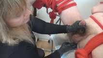 Hast du mit dem Plug geübt Sklave? Teil 2 Fisten