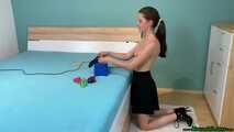 topless pump2pop five balloons