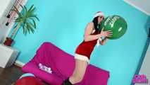 424 Mrs. Santa Upskirt