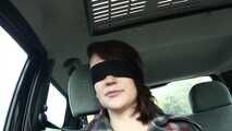 autofahrt mit augenbinde