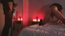 DIE LUSCHE LECKT DAS FREMDSPERMA WEG