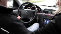 Julia´s Fick im Auto, während der Freund nicht dabei ist