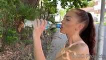 Visit at the lake with Alia