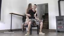 Bonnie Dolce and her boyfriend sitt the slave's face together!
