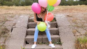 1028 Helium Knaller