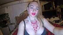 Dominatrix pisses off in her jacuzzi!