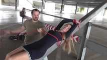 Stella tied on bar 1/2