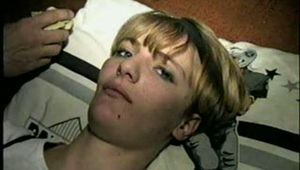 19 Yr OLD KRISHNA & 18 YR OLD SINGLE MOM AMBER GET MOUTH STUFFED AND HANDGAG EACH OTHER (D51-3)