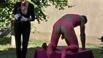 Anal im Garten 