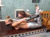 Dana & Jenya - zwei Meerjungfrauen im Pool (BTS)