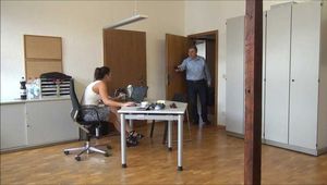 Nora und Vanessa - Zur falschen Zeit Teil 1 von 7