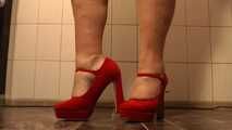 Nur HighHeels und Füsse  :-)