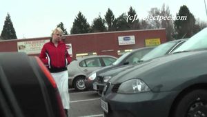 056022,056023, 056024 Kasha Peeing In Public On A Winter Afternoon.