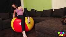 3 Jasmins Beach Ball Ride