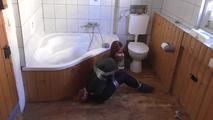 Vanessa in trouble 4