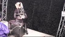 Dany Blonde Escape Challenge