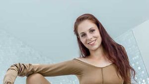 Pantyhose games in the bathroom with Antonia Sainz (298 images)