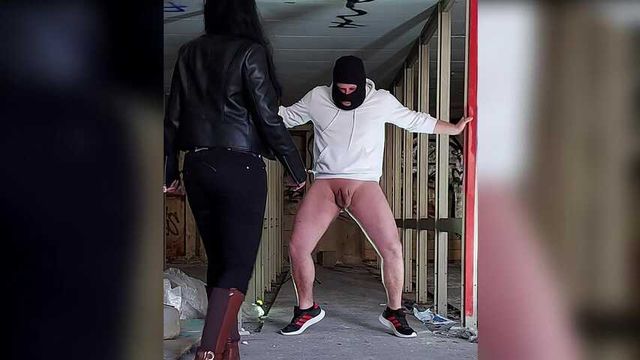 Mitten in die Sklaveneier