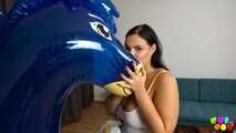 1075 Big breasts and big horses