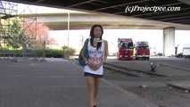 064006 Kima Takes A Pee Under the Overpass