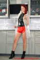 Miss Petra in sexy Nylon Sprinter und Plastik Regenjacke
