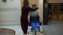 Celeste und Stefanie - Wer kann fesseln Teil 2 von 7