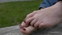 Barefoot and flip-flops