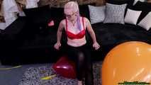 pantyhose sitpoppings bigger balloons
