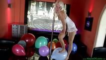 sexy balloon play and popping [**excellent**]