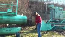 020141 Kathy Takes A Gushing Pee From The Pipeline
