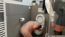 The toilet sponge mouth