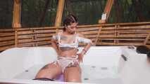 Cute big booty teen got pleasure with her dildo in the jacuzzi