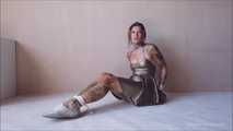 Golden Hogtie