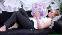 Blow2Pop clear U16 purple polka dot balloon
