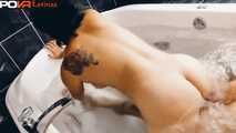 Amateur latina Laura first footjob and fuck in homemade