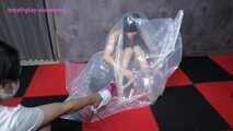 Xiaoyu Endures Vacuum Bag with Balloons