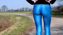 Meine blaue Leggings - 2.Teil