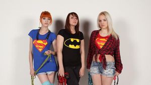 Triple Sneaker Hogtie 