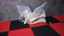 Xiaoyu Endures Vacuum Bag with Balloons