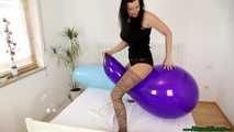 trying to Blow2Pop purple Q24 while sitting on blue GL500