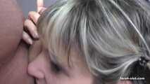 Blowjob in the living room