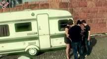 DOUBLE CARAVAN SEX