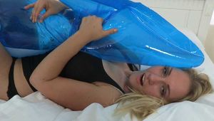 277 Sarah doesnt want beach balls