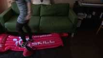 288 Steffi home alone