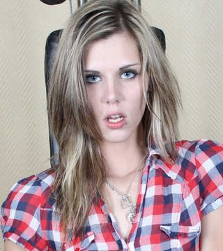 Skinny Girl Ilona erste Bilder - 409 Pix