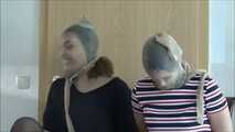 Kyra und Vanessa - Kitzeldetektortest Teil 6 von 10
