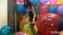 Madame en rouge 30