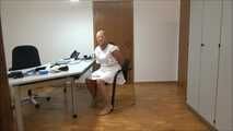 Paula - Hochsicherheitsgefangene im Büro Teil 4 von 9