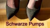 Black pumps